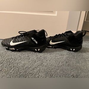 Nike alpha cleats size 10 worn only a few times